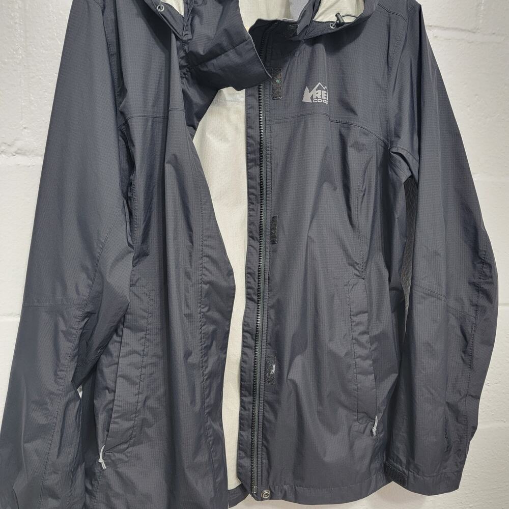 Rei Jacket - image 8
